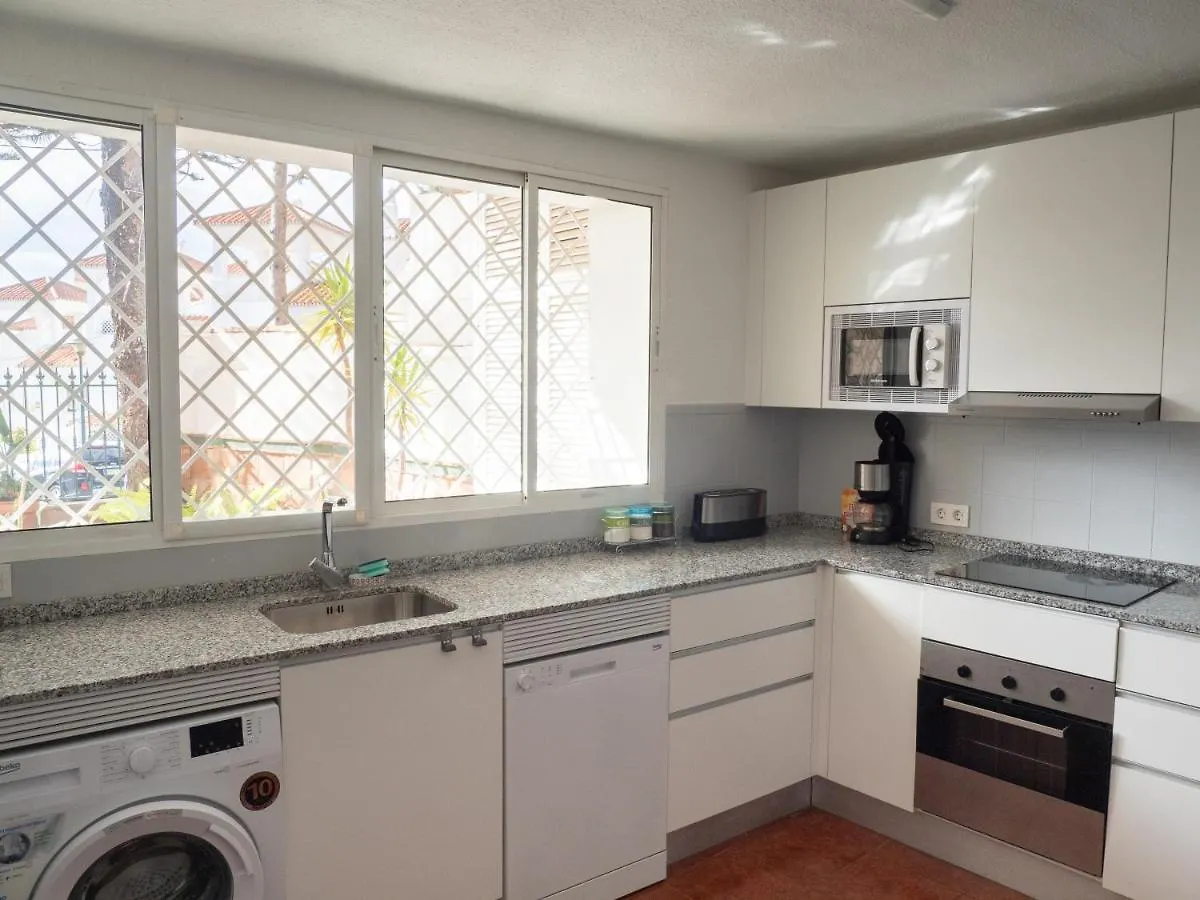 Plumaria Apartment Malaga
